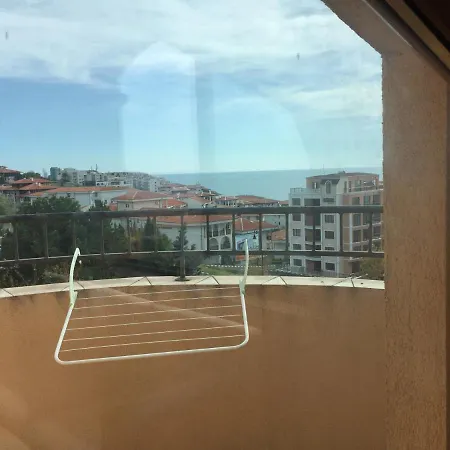 Sea And Sky From The Window * سفيتي فلاس